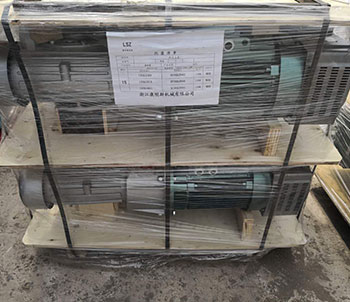 升降機三驅(qū)動機構(gòu)